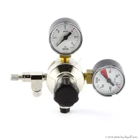 Oxyturbo CO2 reduktor tűszeleppel