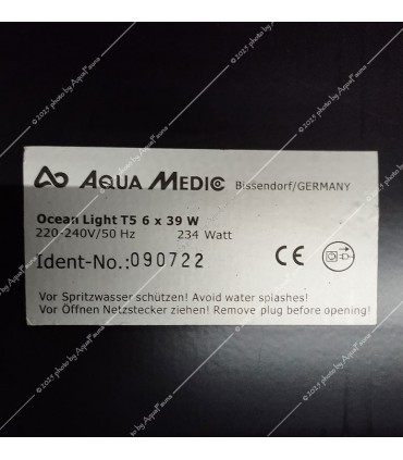 HASZNÁLT - Aqua Medic Ocean Light T5 6 x 39W akvárium világítás (97,5 x 29,3 x 5 cm)
