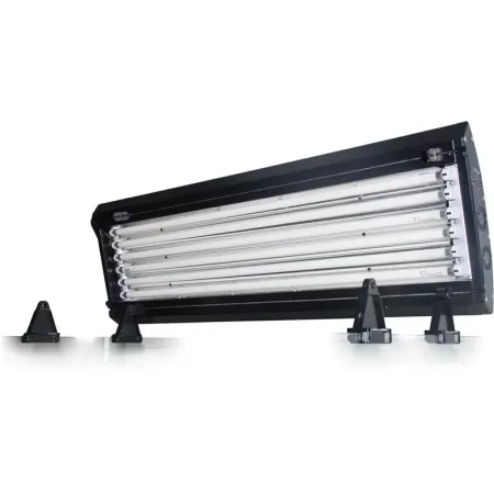 HASZNÁLT - Aqua Medic Ocean Light T5 6 x 39W akvárium világítás (97,5 x 29,3 x 5 cm)
