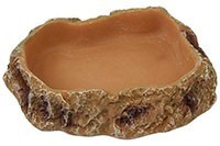 Etető, itató, fürdő